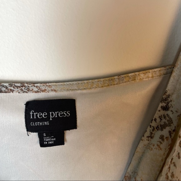 free press Splattered Cross V-neck Tank Top Size S - Picture 4 of 6